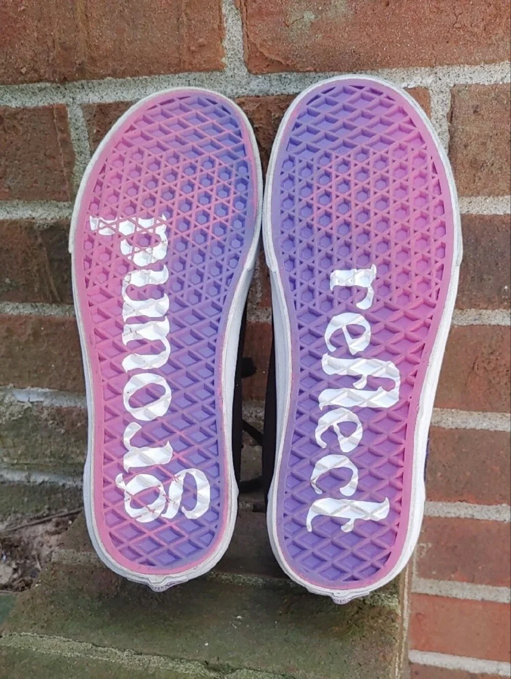 Vans Old Skool Cultivate Care Sneakers Size 8.5 (1050)